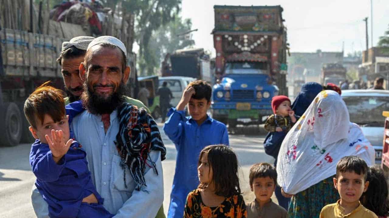24 hours for Illegal Immigrants in Pakistan to Depart
