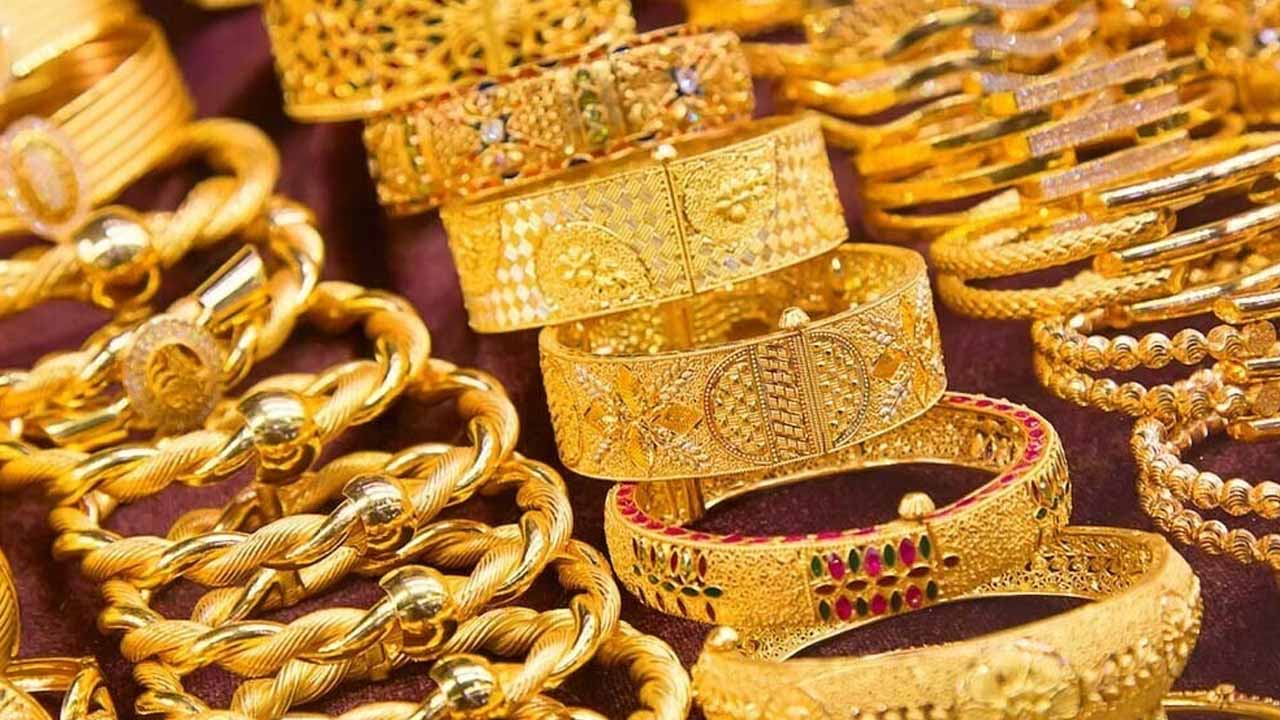 Gold prices drop in Pakistan