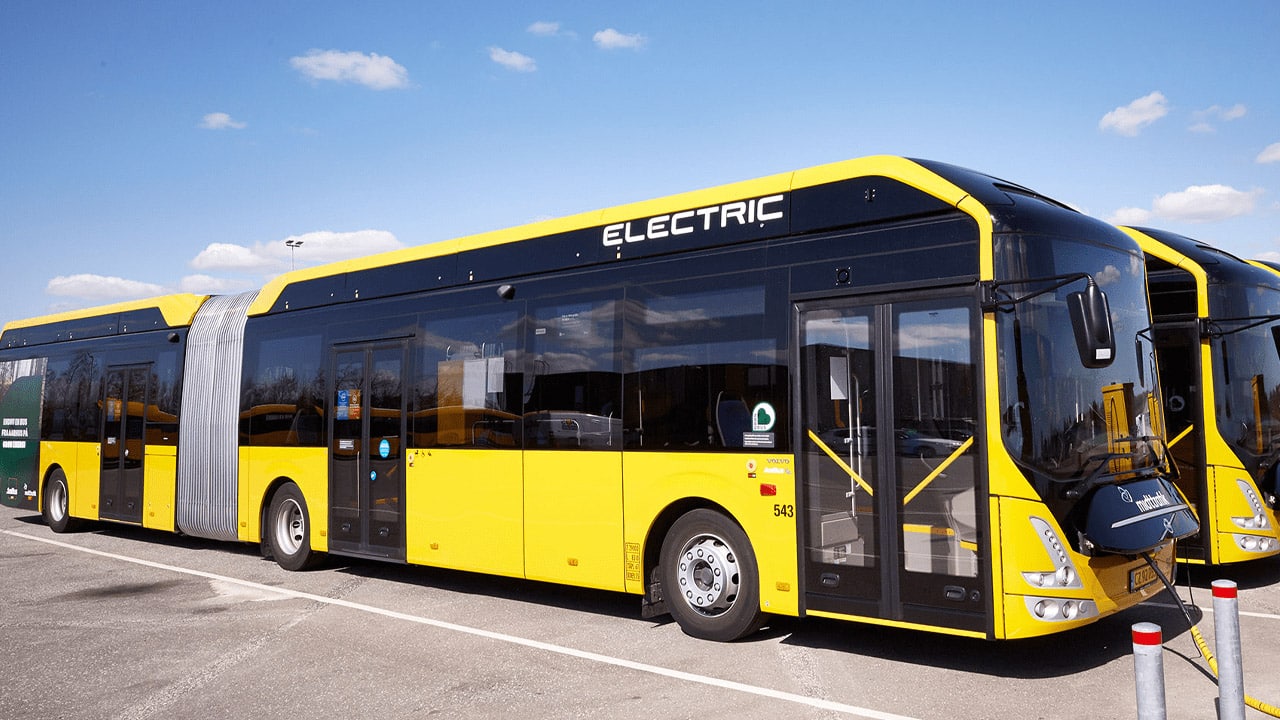 30 buses from China due in Jan for 13 new routes in Islamabad