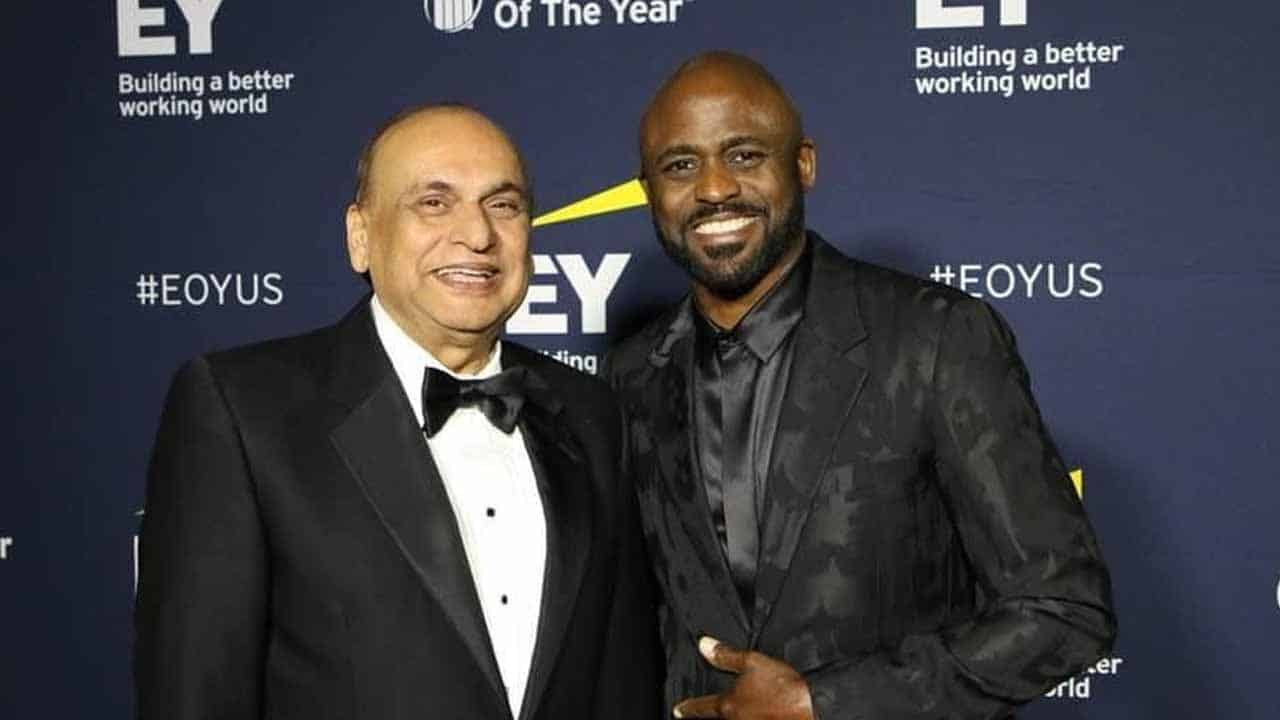 Pakistani-American businessman awarded 'Entrepreneur Of The Year 2023 National Award'