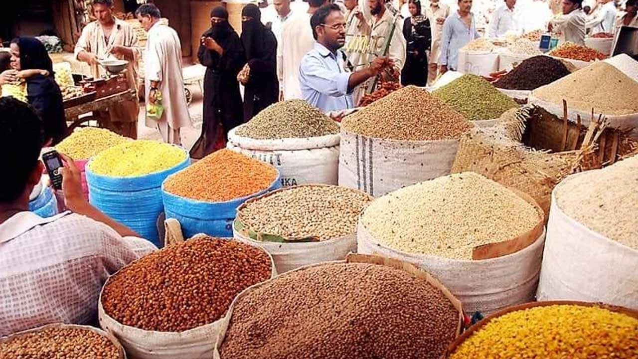 Pakistan Sees a 0.51% Decline in Weekly Inflation