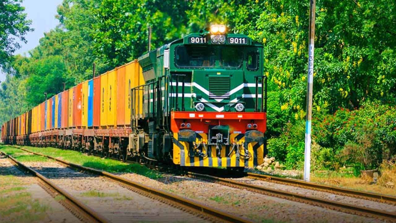 Pakistan Railways to introduce fuel track management system