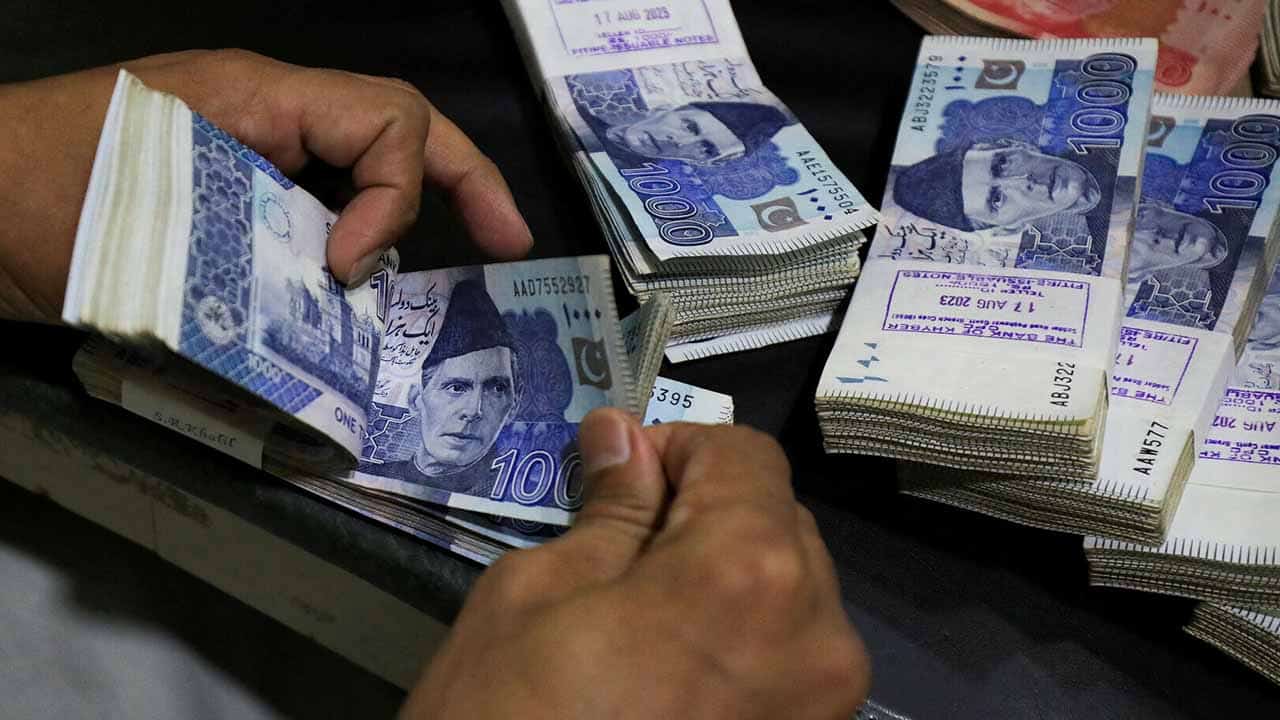 US Dollar to PKR Today – 16 January 2024