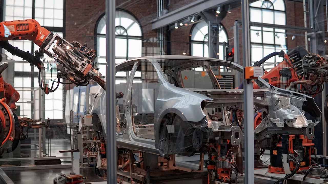 Pakistan Denies Permanent Manufacturing License to Auto Companies