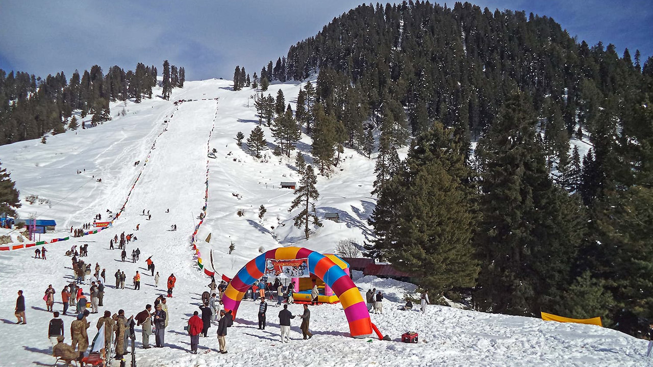 449,000 tourists visited Swat in 2023
