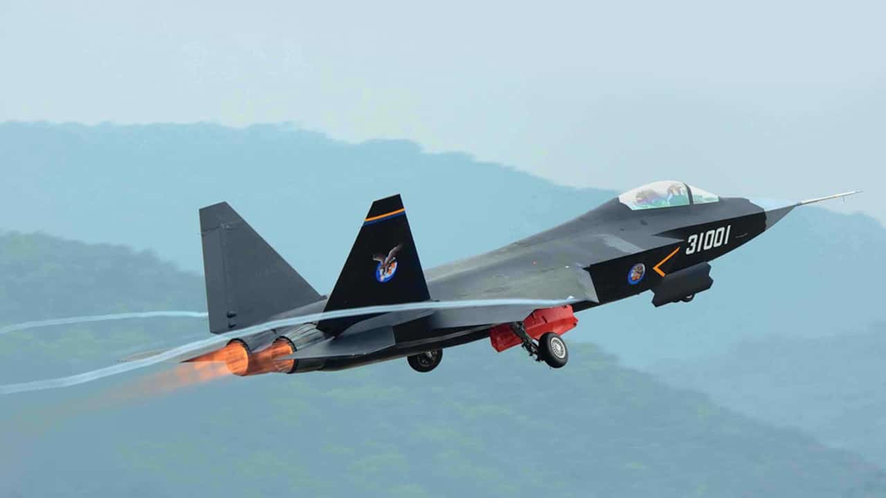 Pakistan Plans to Procure Chinese FC-31 Stealth Fighter Jets