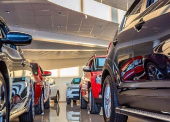 Automobile sales jump 30% year-on-year in January