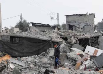 Gaza ceasefire talks underway in Paris, source says