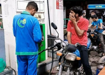 Govt jacked up Petrol price in Pakistan by Rs2.73 per litre