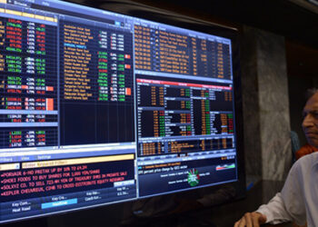 Pakistan stock exchange loses over 1,300 points for third consecutive session