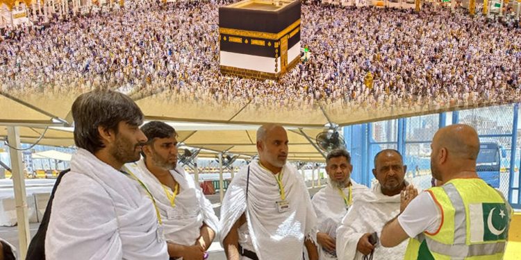 Saudi Arabia seeks thousands of workers for Hajj duty: apply online