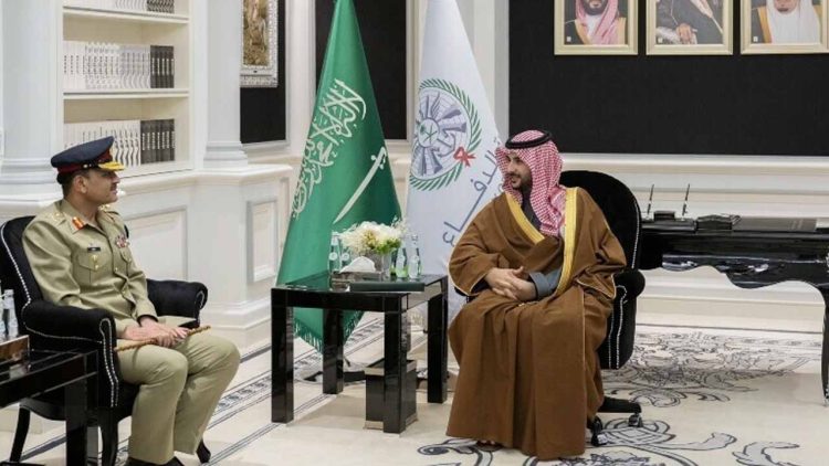 COAS Gen Asim, Saudi Crown Prince vow to strengthen defence cooperation