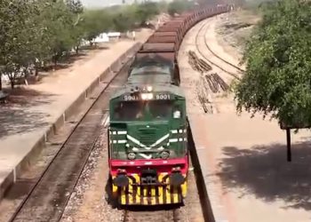 Pakistan Railways sets record with longest, heaviest freight train run in history