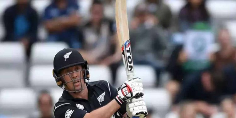 PCB Contacts New Zealand's Luke Ronchi for Men's Team Head Coach Position