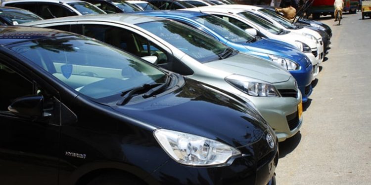 FBR imposes 25% sales tax on cars with over Rs4m price