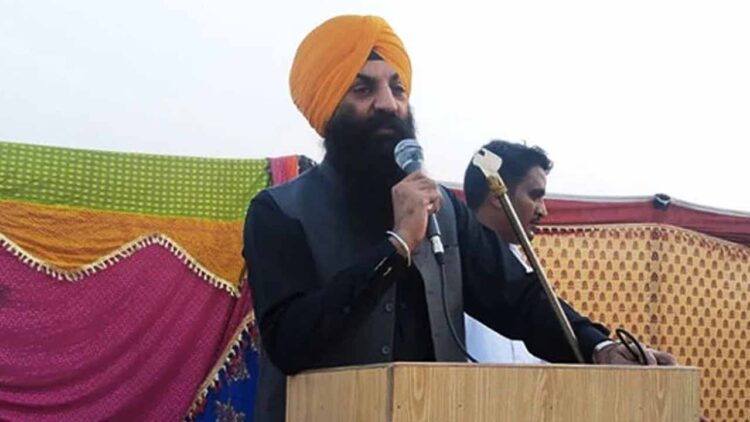 Punjab gets it first Sikh minister after Ramesh Singh Arora takes oath
