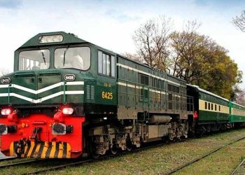 Pakistan Railways Generates Rs 55 Billion Revenue in Eight Months