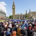 UK Muslims Lead Charitable Giving, Survey Finds