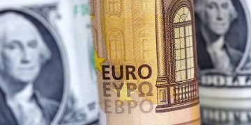 Pakistan Repays $1 Billion Eurobond Ahead of IMF Bailout Negotiations