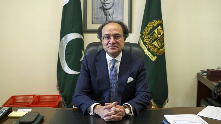 Pakistan, IMF discussing new multi-billion-dollar program, says Finance Minister Aurangzeb