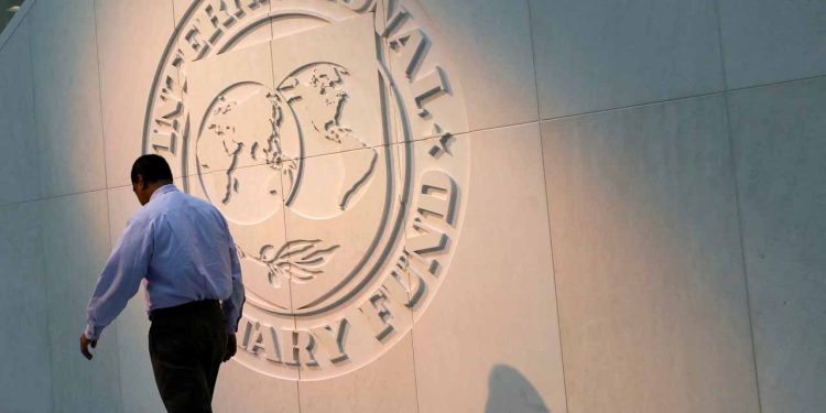 IMF Board Anticipated to approve $1.1 Billion Disbursement for Pakistan by April's End