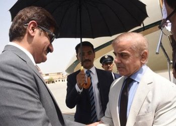 PM Shehbaz reaches Karachi on day-long visit