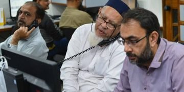 KSE-100 recovers after early selling pressure