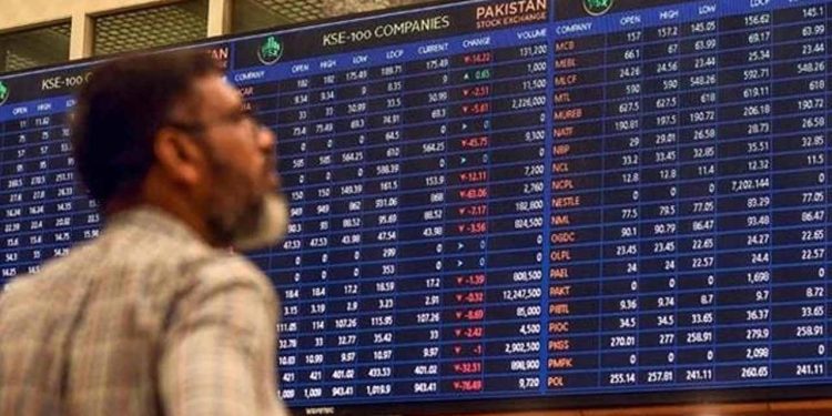 PSX Sees Continued Buying Spree as KSE-100 Crosses 70,000 Mark