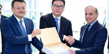 No compromise on security of Chinese workers in Pakistan: PM Shehbaz