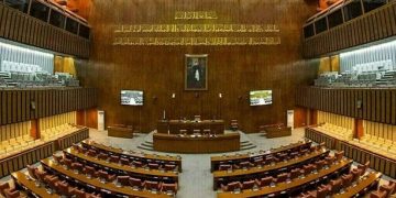 Polling on vacant seats of Senate gets underway