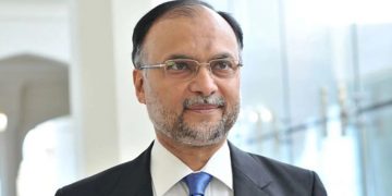 Ahsan Iqbal launches ‘Clean and Safe Drinking Water’ plant