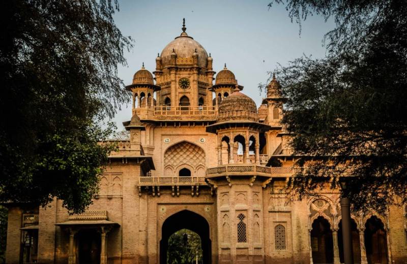 Aitchison College: The institute where Syed Babar Ali received his early education.. 