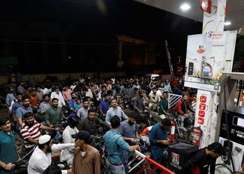 Petrol, diesel to get cheaper by up to Rs7.5 per litre