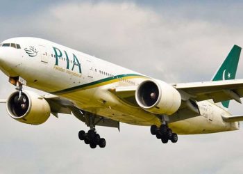 'False high temperature warning' forces PIA Hajj flight to make emergency landing in Riyadh