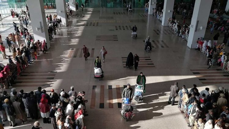 Pakistan Intensifies Measures Against Monkeypox as Airports Go on High Alert