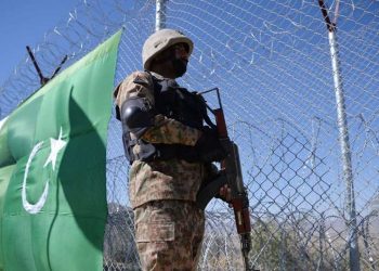 Pak Army Responds to Unprovoked Afghan Taliban Aggression at Pak-Afghan Border