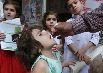 Pakistan PM Launches Week-Long Anti-Polio Drive in 115 Districts Amid Virus Outbreak