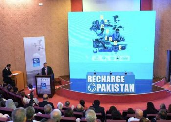 US Envoy Pledges Stronger Climate Partnership with Pakistan, Launches Water Initiative