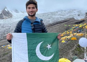 Shehroze Kashif Aims to Become First Pakistani to Summit All 14 'Eight Thousanders'