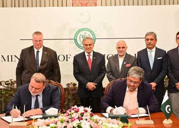 Russia Backs Pakistan’s Bid to Join BRICS