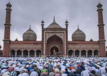 Namaz-e-Istisqaa to Be Held Across Pakistan Today to Pray for Rain Amid Severe Smog