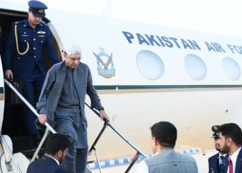 President Zardari Suffers Foot Injury in Dubai Airport Accident