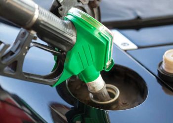 Pakistan Increases Petrol Price by Rs1.35 per Liter for Next Fortnight