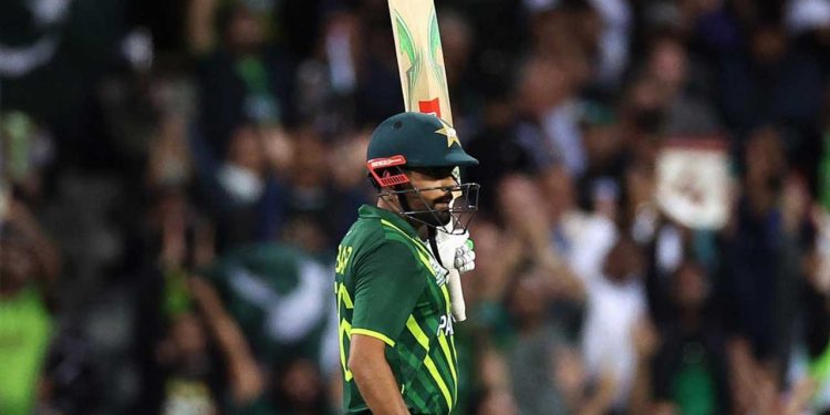 Babar Azam Makes History as Fastest to 11,000 T20 Runs