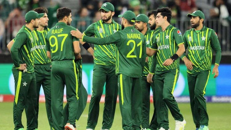 Pakistan to Face South Africa in First T20 Clash in Durban Tonight