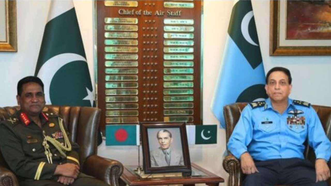 Bangladesh’s Military Official Meets Pakistan Air Chief to Strengthen Bilateral Ties