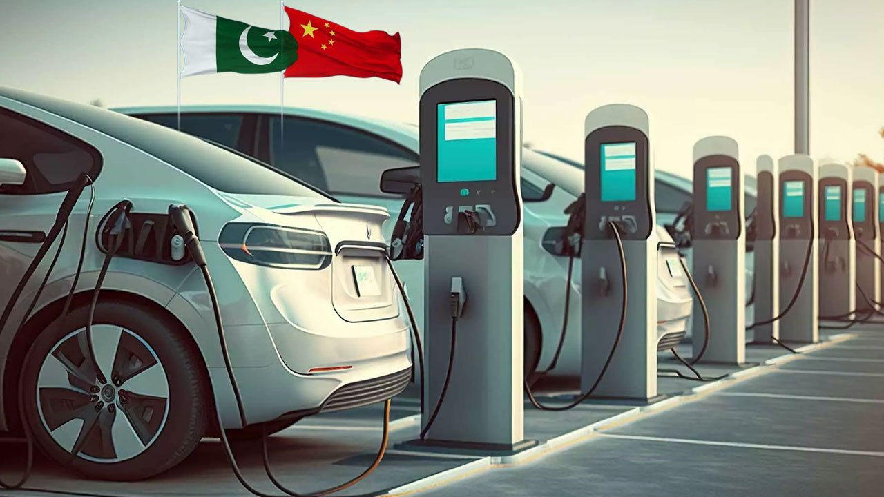 Pakistan’s electric vehicle (EV) sector is set for a significant boost as a Chinese consortium commits $340 million to establish EV manufacturing plants and charging stations across the country.