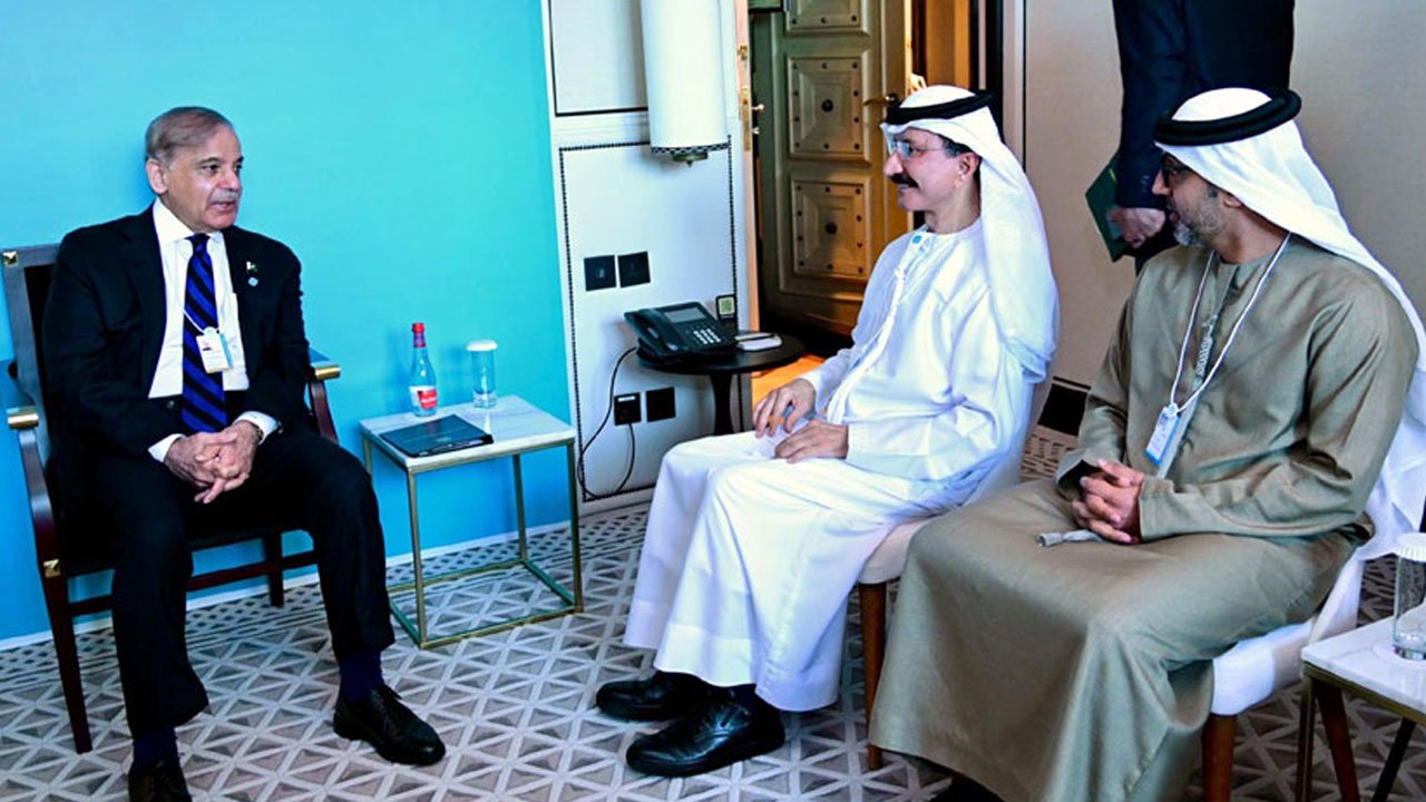 PM lauds DP World's role in enhancing Pakistan's trade