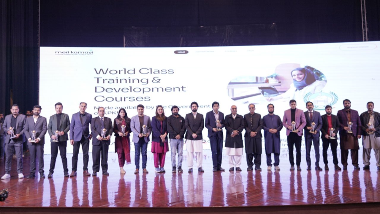 Future Fest 2025 Honors Pakistan’s Rising Tech Innovators with NICAT Innovation Awards