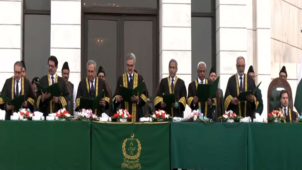 Newly appointed judges take oath as SC judges